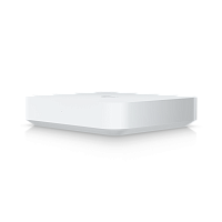 UXG-Max Маршрутизатор/ Multi-WAN, independent gateway featuring a 1.5GHz quad-core processor, 1x 2.5Gbps WAN and 4x 2.5Gbps LAN ports, with one of the LAN ports remappable to WAN